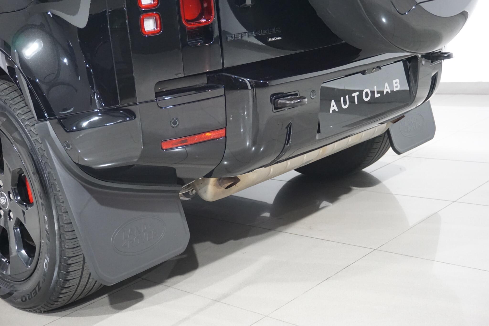 Land Rover Defender 110 2.0 P400e 15.4kWh X-Dynamic HSE SUV 5dr Petrol Plug-in Hybrid Auto 4WD Euro 6 (s/s) (404 ps)